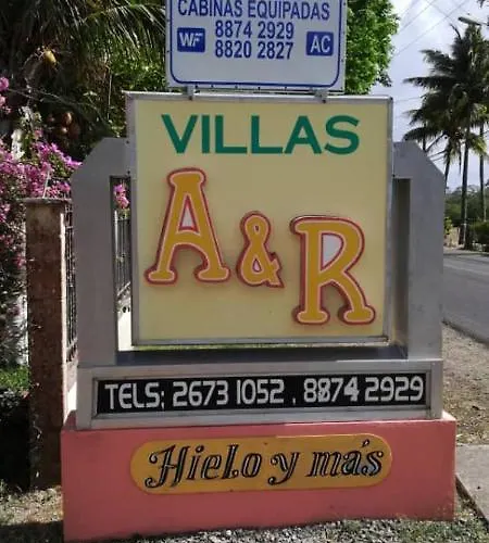 Villa A&R #2 * Sagrada Familia